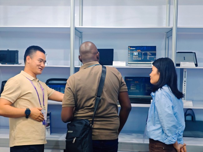 Emdoor Information expande la IA a entornos resistentes e industriales