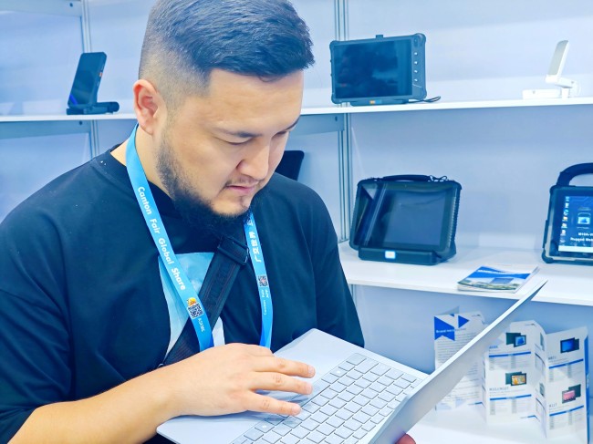 Las soluciones montadas en vehículos fortalecen las aplicaciones de flota y logística